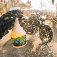 S100 BIO čistič motocyklu - Bio Moto Wash 750 ml (1)