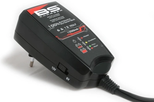 Nabíječka baterií BS-BATTERY AUTOMATIC BA10 (vhodné také pro lithiové baterie) 6/12V 1000mA